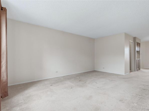 7110 S Gaylord Street J2, Centennial CO 80122