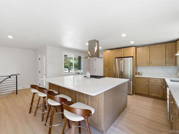 2126 S Yarrow Street, Lakewood CO 80227