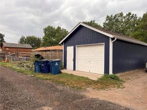 3230 S Huron Street, Englewood CO 80110