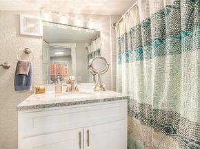 624 Stuart Street, Denver CO 80204