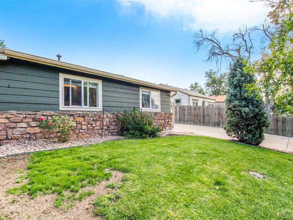 624 Stuart Street, Denver CO 80204