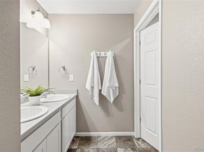 4482 S Ukraine Court, Aurora CO 80015