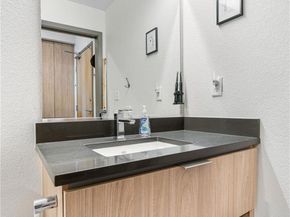 Undisclosed Address #2155485, Denver CO 80204