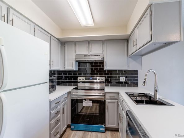 3147 S Estes Street, Lakewood CO 80227