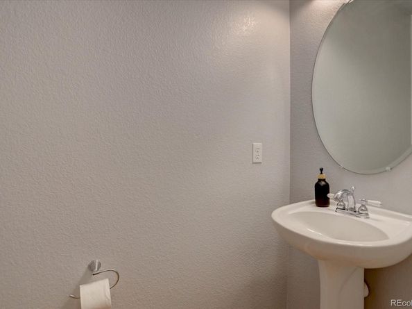 20790 E Greenwood Drive, Aurora CO 80013