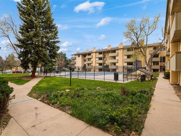 3035 Oneal Parkway 20V, Boulder CO 80301