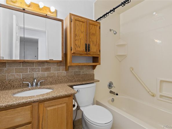 2776 S Helena Way, Aurora CO 80013