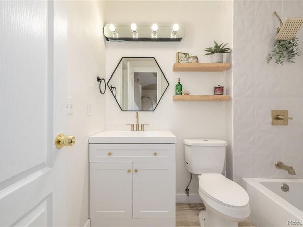 16397 E Wyoming Drive, Aurora CO 80017
