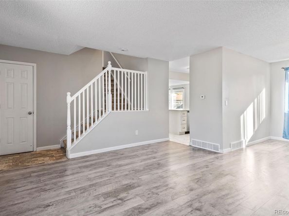 9852 W 76th Avenue, Arvada CO 80005