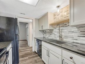 2525 S Dayton Way 2209, Denver CO 80231