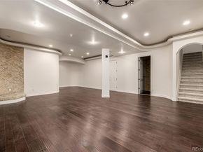 Undisclosed Address #4863081, Broomfield CO 80023