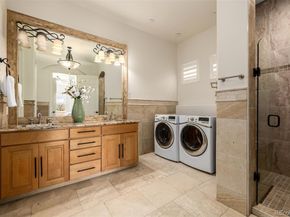 Undisclosed Address #4863081, Broomfield CO 80023