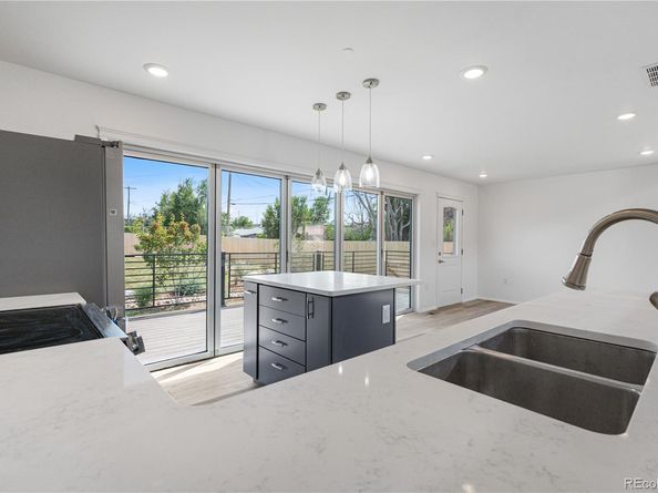 1957 Blackhawk Street, Aurora CO 80011