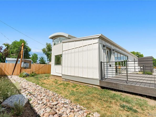 1957 Blackhawk Street, Aurora CO 80011
