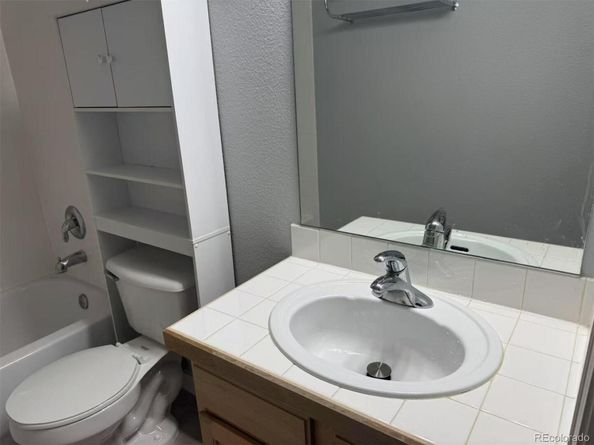 1747 N Pearl Street 205, Denver CO 80203