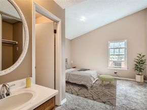Undisclosed Address #4905309, Aurora CO 80017