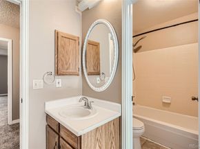 Undisclosed Address #4905309, Aurora CO 80017