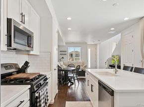 1627 S Andes Way, Aurora CO 80017