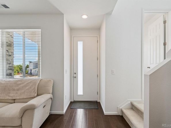 1627 S Andes Way, Aurora CO 80017