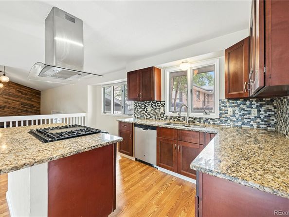 6406 W 70th Avenue, Arvada CO 80003