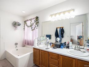 2782 S Ceylon Street, Aurora CO 80013