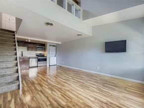341 S Estes Street 32, Lakewood CO 80226