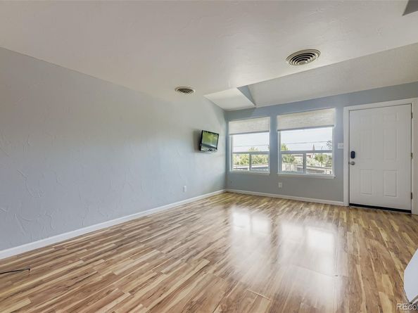 341 S Estes Street 32, Lakewood CO 80226