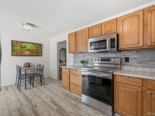 10045 W 8th Place, Lakewood CO 80215