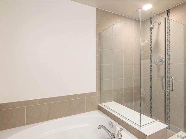 2001 Lincoln Street 1823, Denver CO 80202