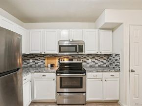 1147 S Ventura Circle D, Aurora CO 80017