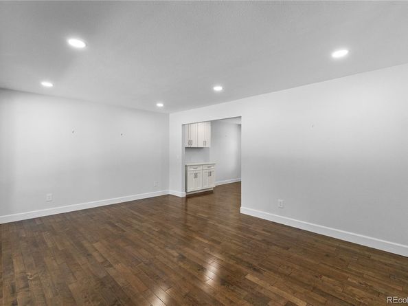 6097 S Lima Street, Englewood CO 80111