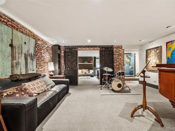 1233 S Williams Street, Denver CO 80210