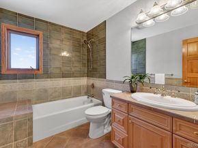 3960 S Lincoln Street, Englewood CO 80113