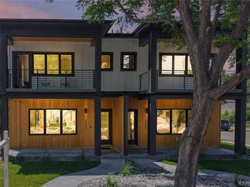 2403 S Franklin