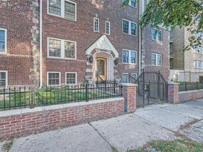 963 N Logan Street 11, Denver CO 80203