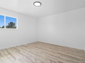 16800 E Bails Place, Aurora CO 80017