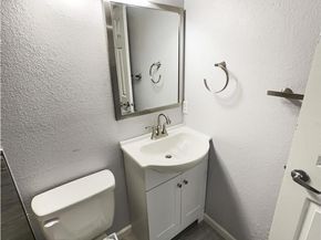 1885 S Quebec Way H27, Denver CO 80231
