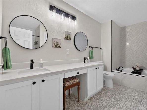 4221 S Blackhawk Circle 7C, Aurora CO 80014