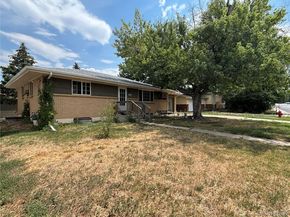 300 S Simms Street, Lakewood CO 80228