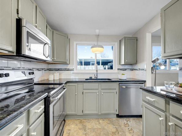 6135 Everett Street, Arvada CO 80004