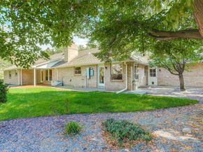 4395 W Lake Circle, Littleton CO 80123
