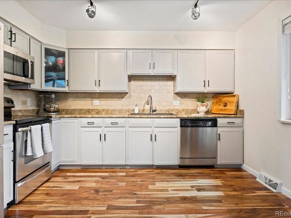 1582 S Eaton Street, Lakewood CO 80232