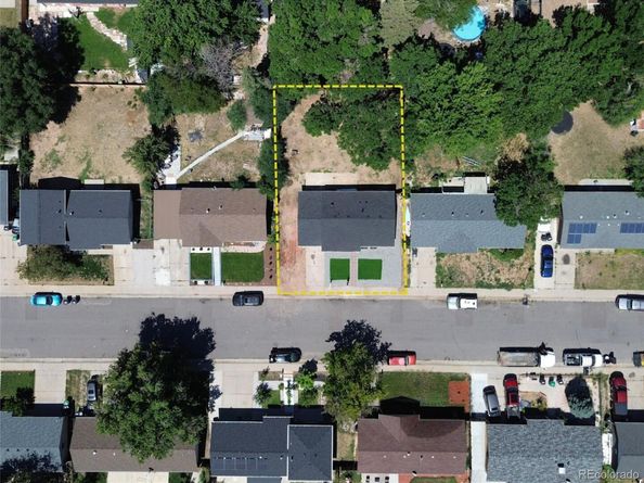 5519 Chandler Court, Denver CO 80239