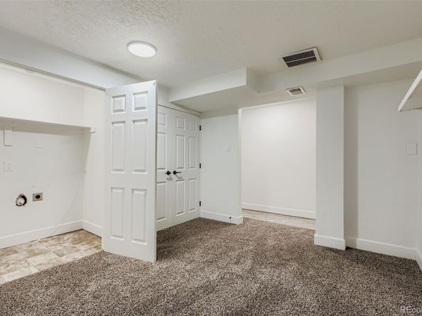 5519 Chandler Court, Denver CO 80239