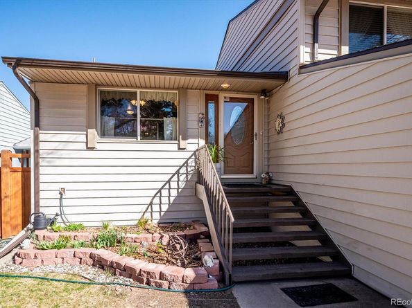 7335 W Maple Drive, Lakewood CO 80226