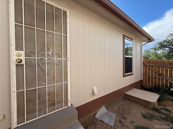3742 N Fillmore Street, Denver CO 80205