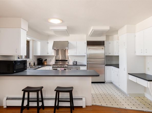 925 E Sunset Court, Greenwood Village CO 80121