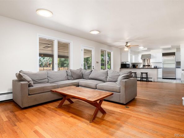925 E Sunset Court, Greenwood Village CO 80121