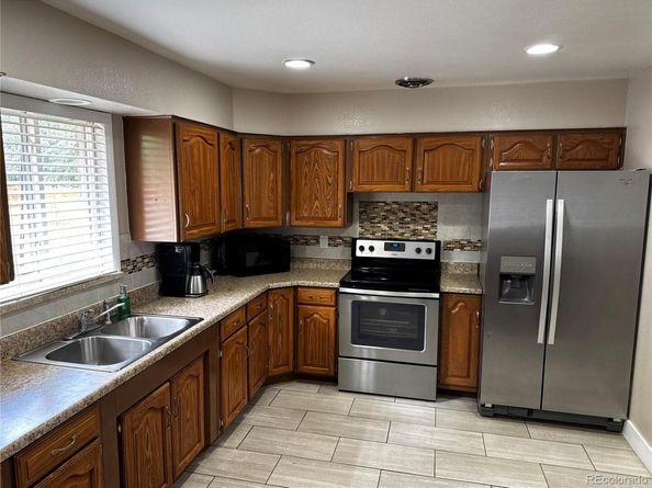 1863 S Lowell Boulevard, Denver CO 80219