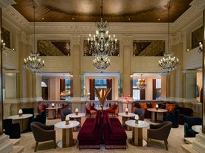 2 East 55th Street 931/935, New York NY 10022